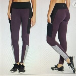 Athleta polartec wild raisin colorblock Leggings